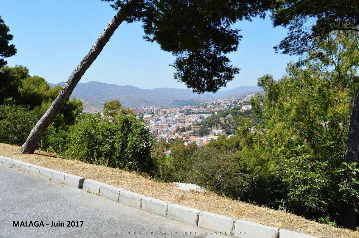 028- Malaga vue du Gibralfaro.JPG